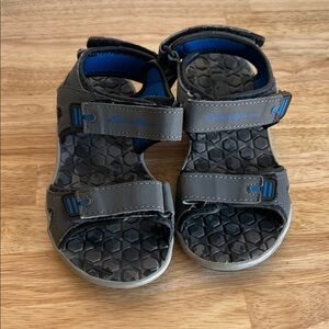 Eddie Bauer Kids Sandals in Gray and Blue